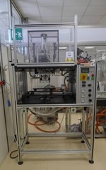 Presse de thermoformage de laboratoire