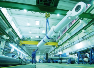 MONTANHYDRAULIK - Réparation et fabrication de vérins hydrauliques